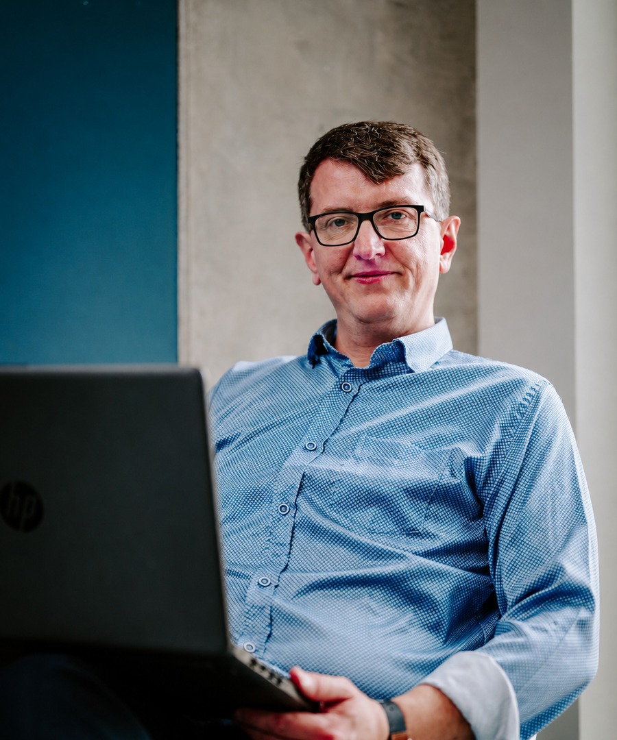 Arkadiusz Cimiński, trener szkoleń z automatyki i programowania sterowników PLC